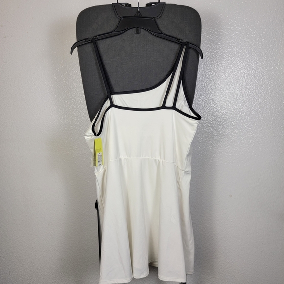 All In Motion Asymmetrical Active Dress Womens White Moisture-Wicking UPF 50+ XL - Picture 2 of 6